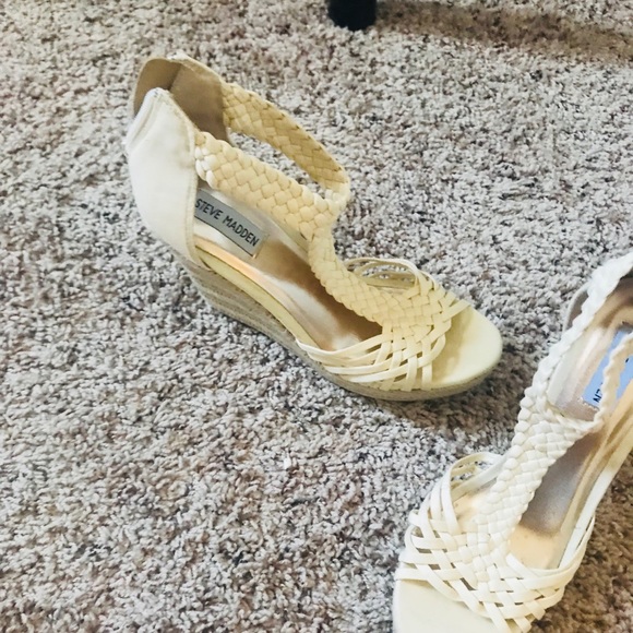 Shoes - Picture 1 of 4